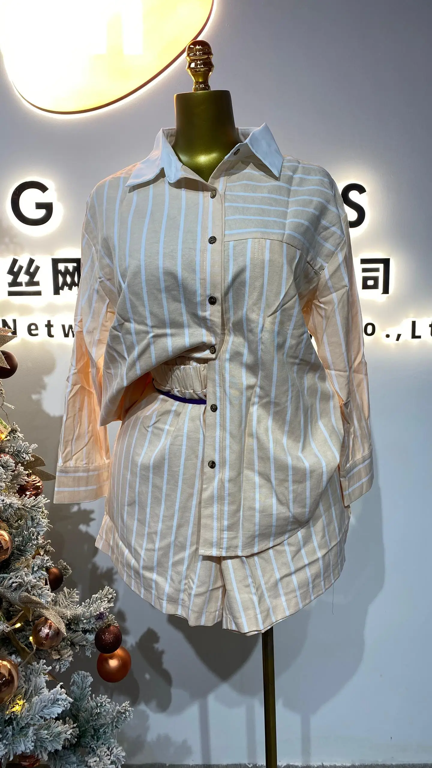 

Fashion spring clothes vendor ladies street wear women's long sleeve stripped long dress cardigan skirt-GZMM029