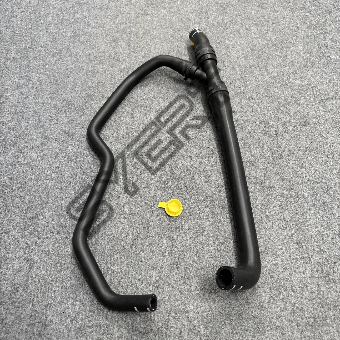 94810605123 94810605124 94810605122 Engine Coolant Pipe, Oil Cooler Inlet Hose, for Porsche Cayenne 957 958 Panamera 970 4.8L V8 view 6