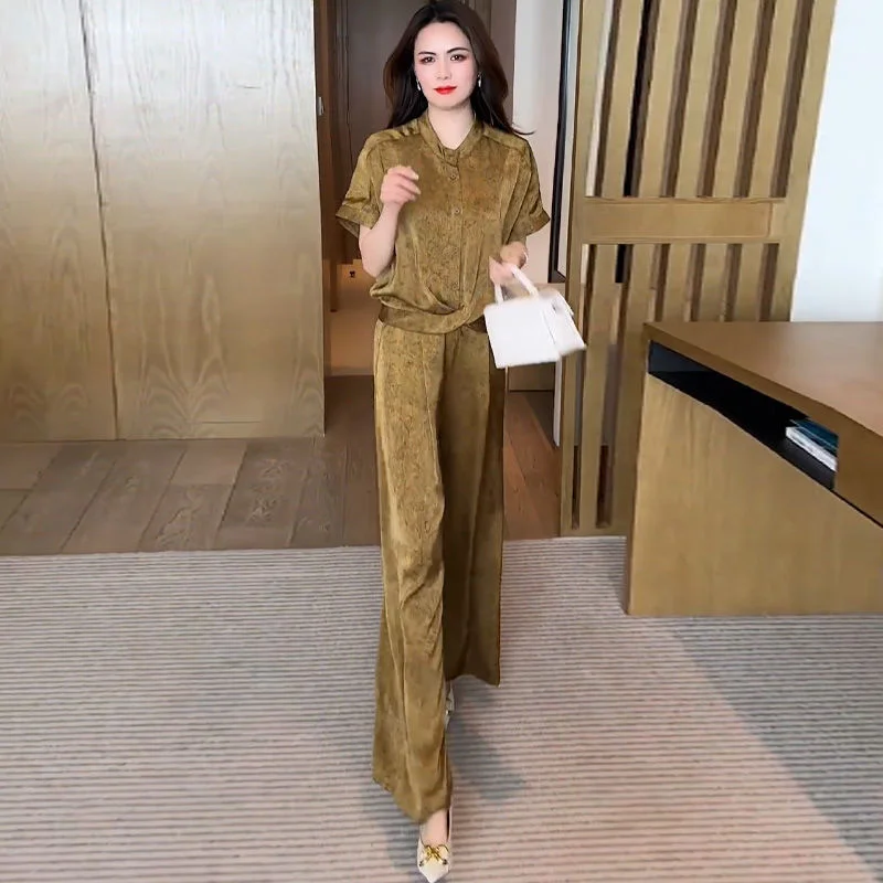 

Female Korean High End Fashionable Temperament Set Women Summer New Loose Satin Short Sleeved Top Wide Leg Pants Two-piece Sets