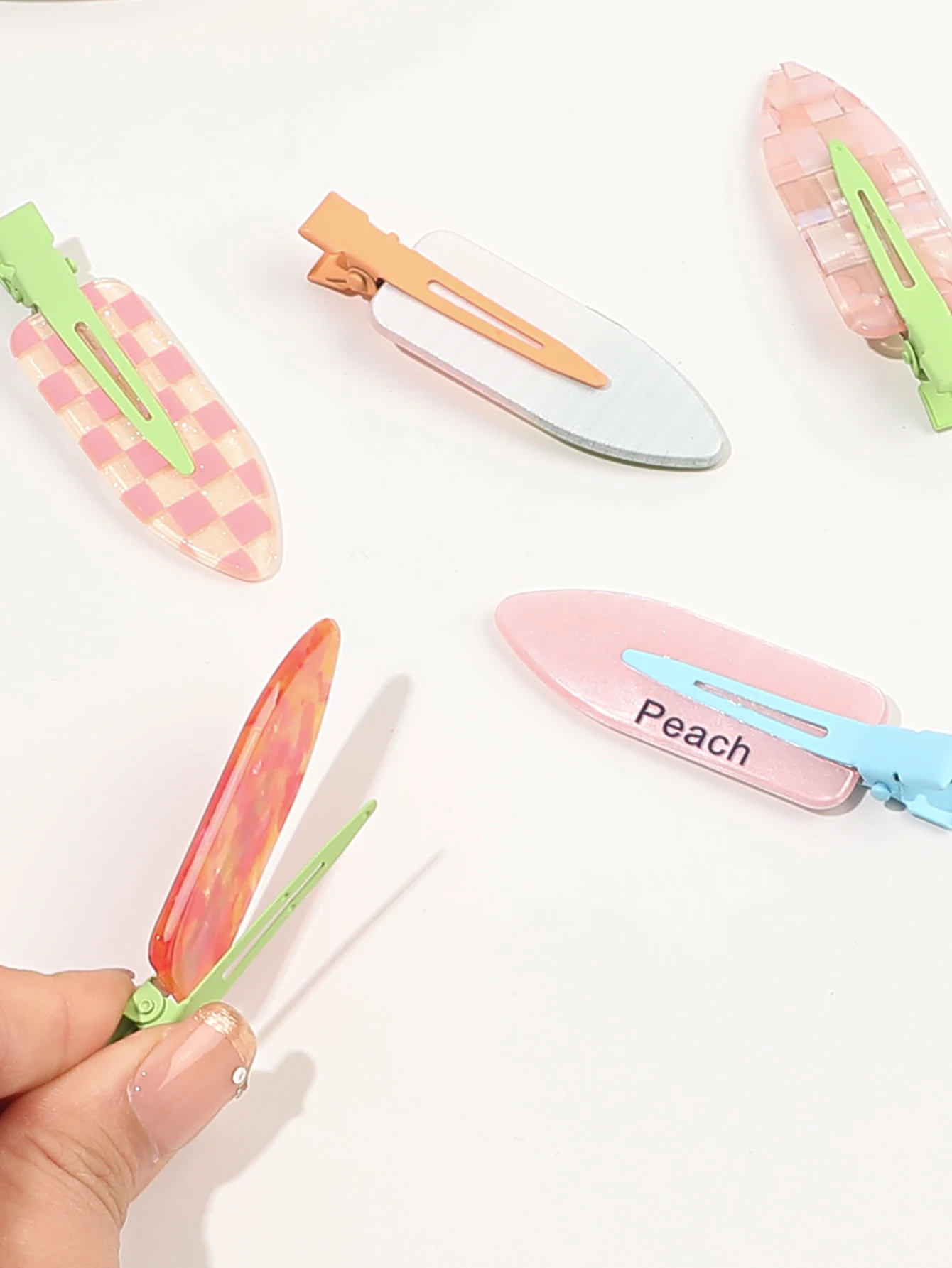 2 Pcs No Bend Hair Clips No Crease Hair Clip Makeup Clips for Women and Girls,Cute Candy Color Cartoon Design Hair Pins