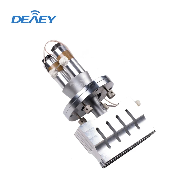 محول Pzt بالموجات فوق الصوتية 15 كيلو هرتز 4200 وات مع معزز لآلة لحام البلاستيك