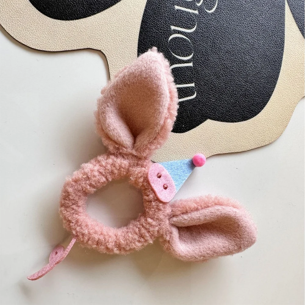 

17cm Labubu Doll Cartoon Plush Hair Accessory Cute Plush Bee Elephant Little Bear Little Pig Labubu Hair Accessory