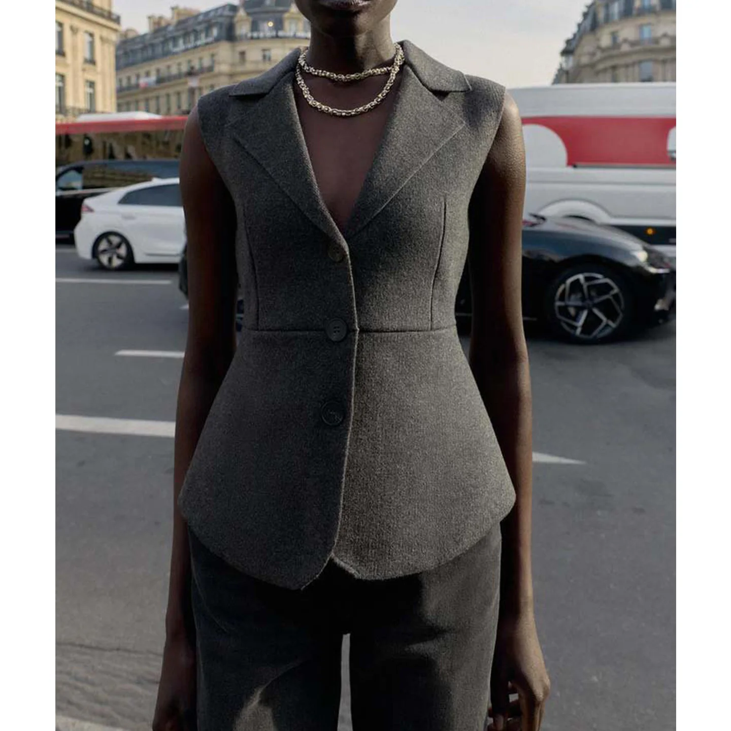 

Autumn Winter New Sle Women's Commute Sle Button Decorated Collar Svel Slim Fit Knitted Vest 49270