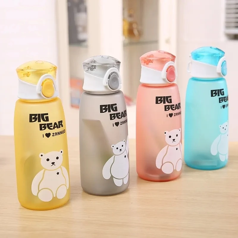 Eco Friendly 500ml Cartoon Portable Climbing Kids Plastic Bear  Leakproof Sport Drinking Gourd bottled Bottle For Water Bottles