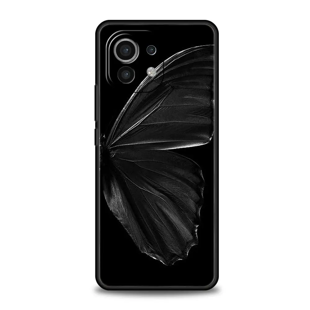 Phone Case For Xiaomi Mi 15 14 13 12 11 Lite 14T 13T 12T 11T Pro Poco X6 X5 M3 X3 Pro F5 F4 Cover Gothic Style Black Lip