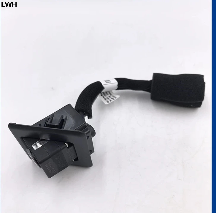 Auto parts High quality old type  Rearview Camera / Backup Camera for SAIC Maxus V80