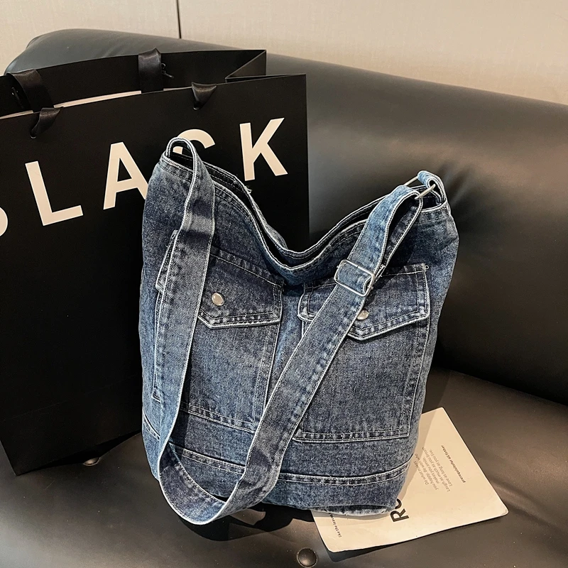 

2026 New Trend High Quality Bags Denim Solid Color Zipper Large Capacity Casual Tote Simple Durable Versatile Crossbody Bags