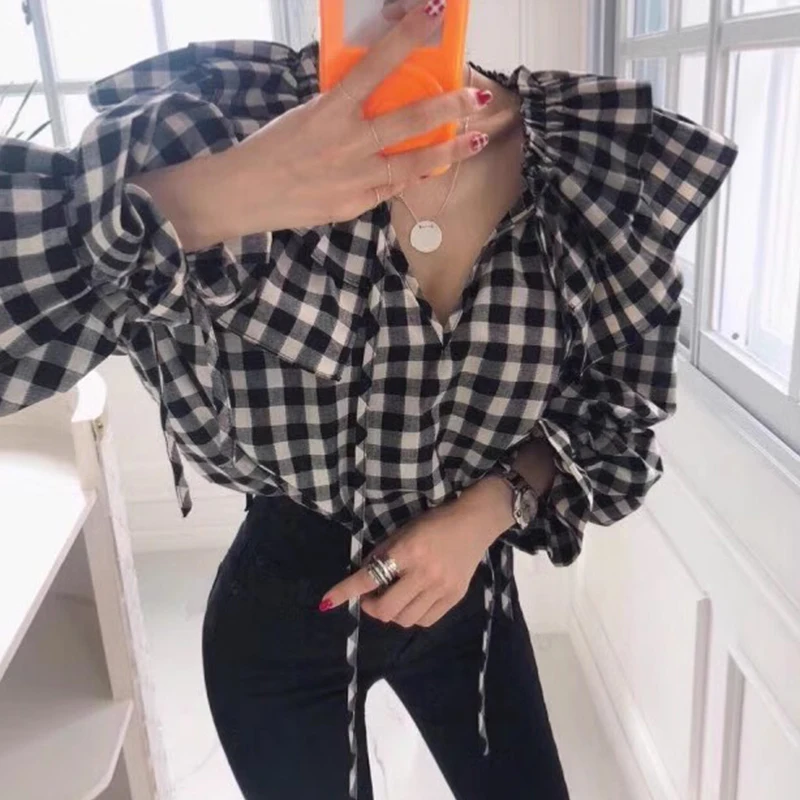 Elegancki, wczesnojesienny, vintage'owy design, dekolt w serek, pasek, luźny, uniwersalny, dwuwarstwowa koronka, długi rękaw, krata, spódnica, styl koreański, do pracy.