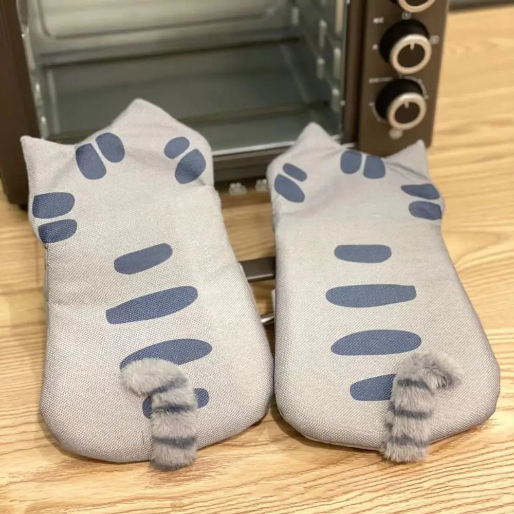 1Pair Cute Cartoon Cat Kitchen Gloves Non-slip Long Oven Mitts Heat Resistant Cotton Baking Insulation Gloves Microwave