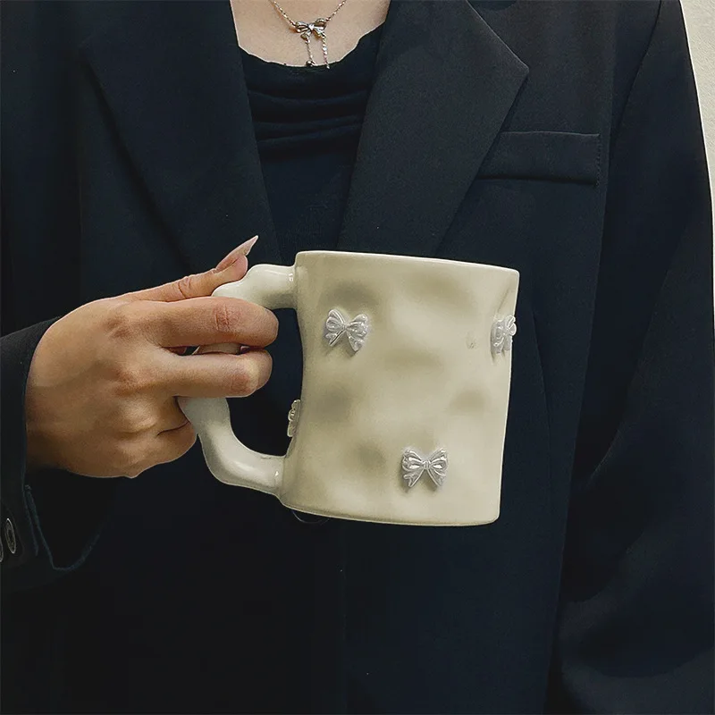 400 مللي قسط اليدوية غير النظامية كوب ماء هدية لطيف القوس ديكور الفن كوب سيراميك الإبداعية بلون مكتب أكواب الحليب