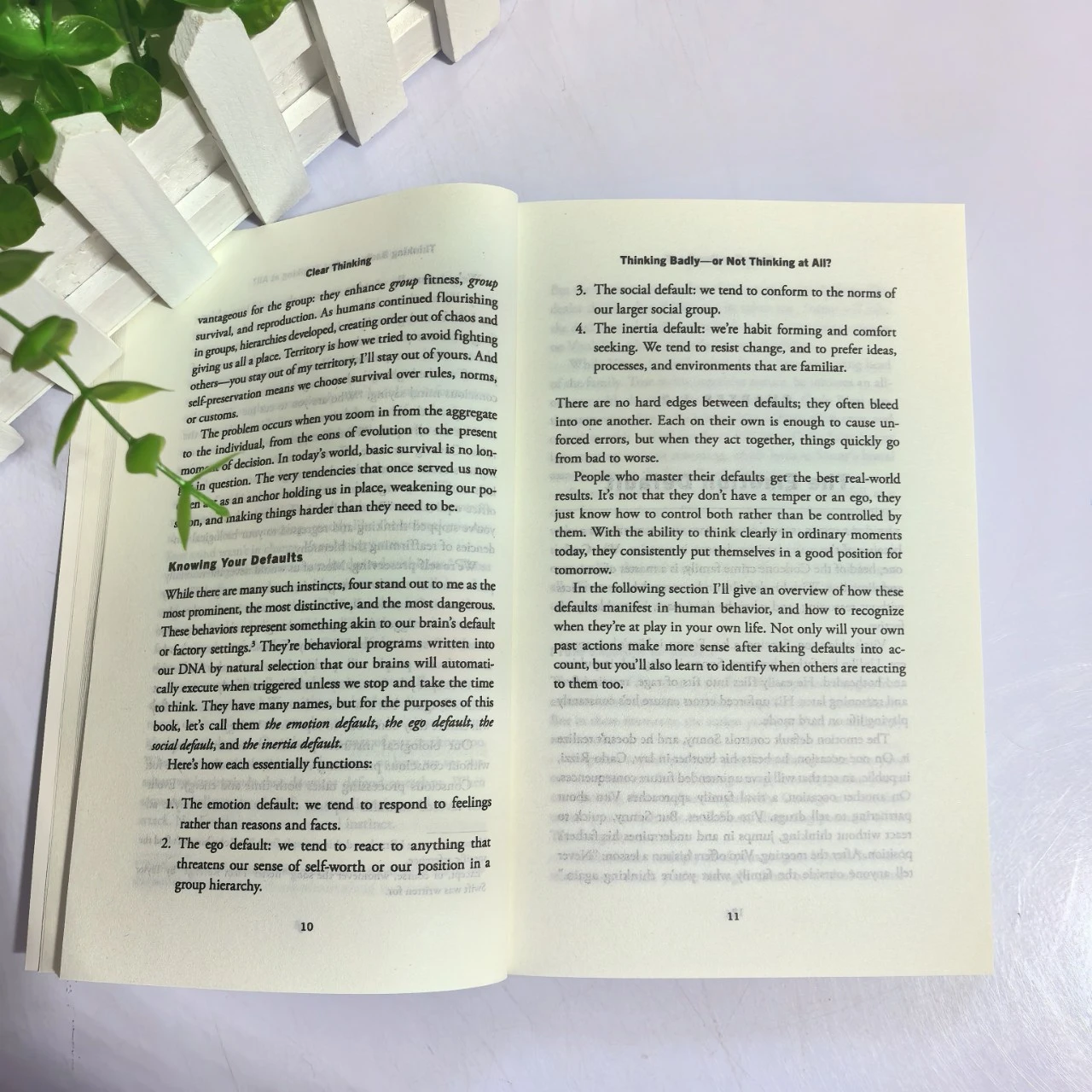 Clear Thinking Turning Ordinary Moments Into Extraordinary Results Paperback Book English