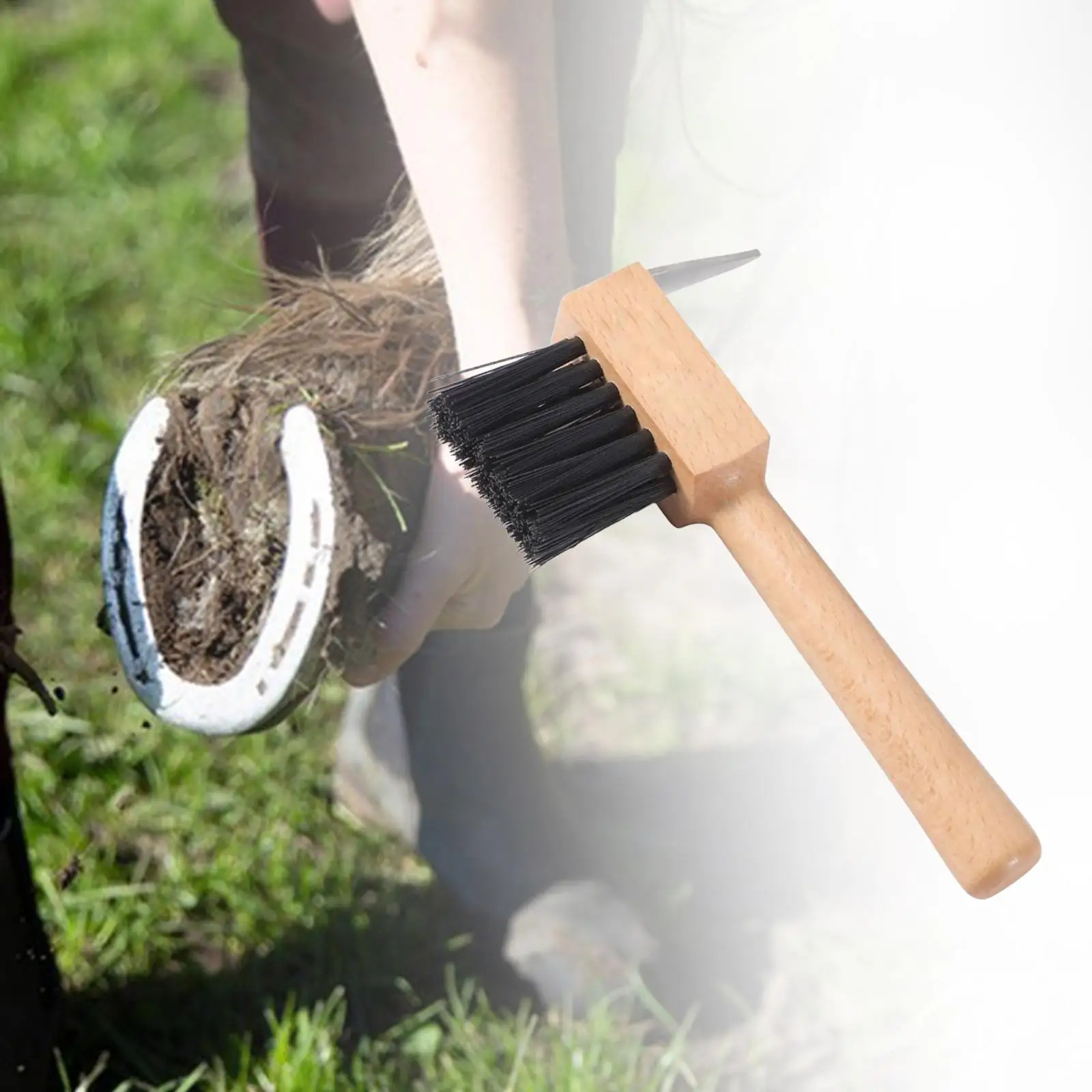 Horses Hoof Pick Brush with Reinforced Steel Hook Grooming Cleaning Tool for Horse Goat Cattle Hoof Maintenance