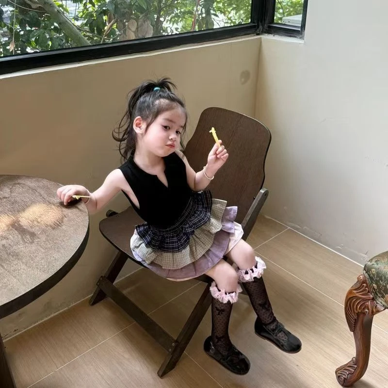 

Girls Summer Set 2025 New Stylish Sleeveless Collar Black Vest Plaid Patch Tiered Skirt Short Dress, Clothing Collection