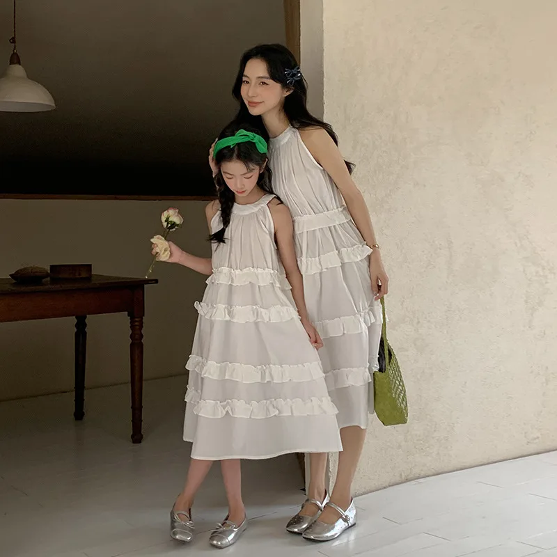 2026 Summer Mommy And Me Matching Dresses White Sleeveless Tiered Halter Midi Dress For Mom And Daughter Casual Wear