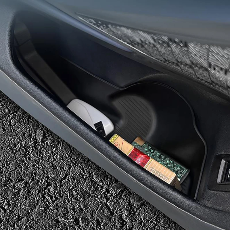 باب السيارة الداخلي درج منظم حامل أكواب الماء صندوق تخزين لسيارات BMW Series 5 G60 I5 2024 2025 الملحقات الداخلية المعدلة #3