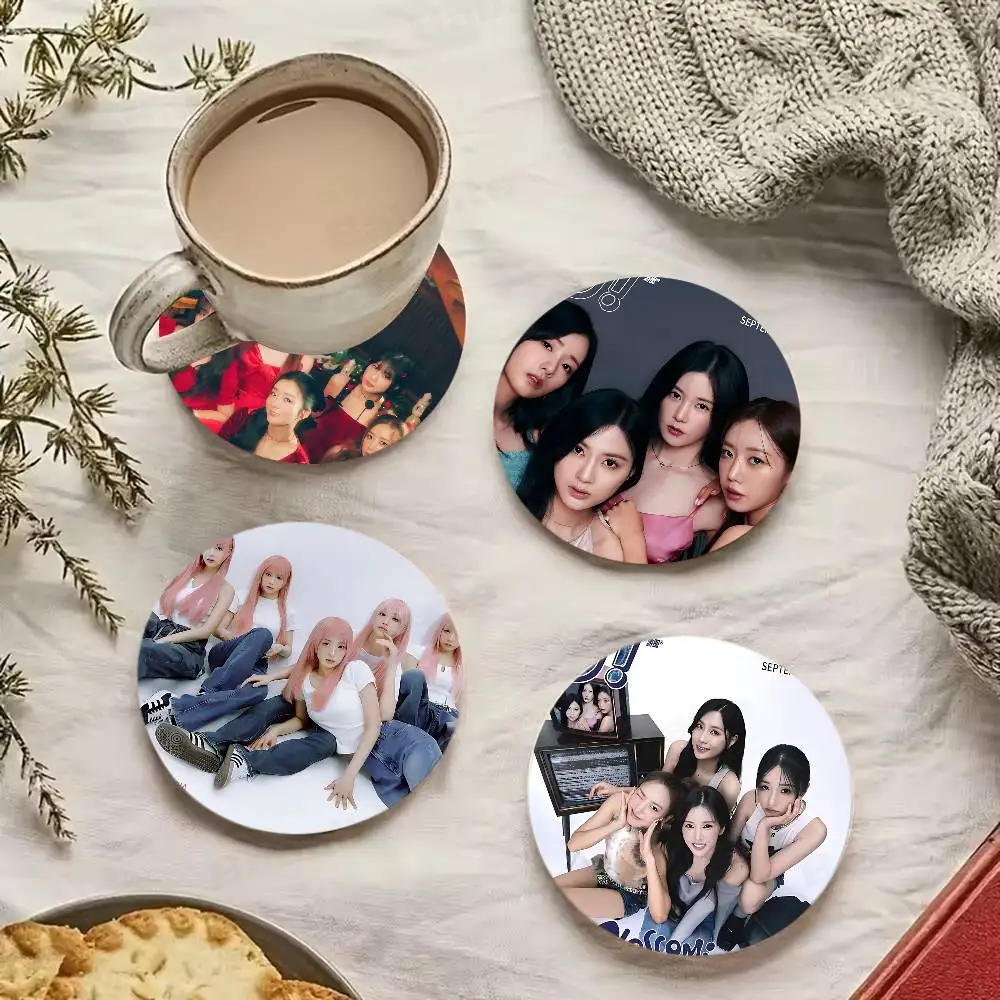 

South Korean Girl Group A P-Pink Coaster Wooden Drink Tray Suitable For Restaurants And Coffee Shops Easy To Wash And Clean