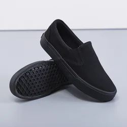 Nuove scarpe di tela Casual da donna colore puro Slip on fondo piatto scarpe da passeggio antiscivolo mocassini da ginnastica Comfort scarpe basse da tavola