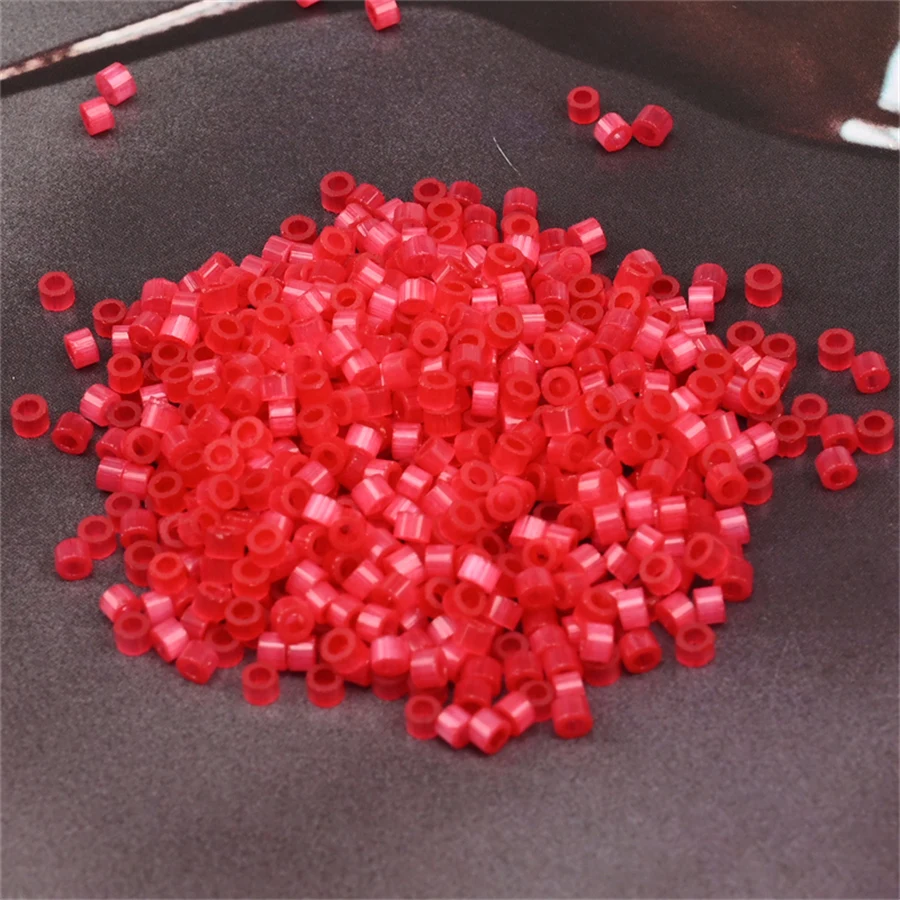 1000Pcs 일본 여러 가지 빛깔의 실린더 작은 유리 구슬 고양이 눈 느슨한 스페이서 비즈 DIY 수제 목걸이 쥬얼리 선물