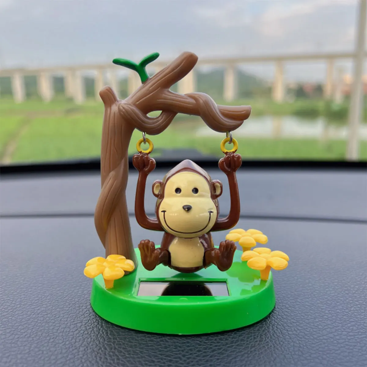 1pc-bonito-macaco-de-danca-solar-movido-a-energia-solar-macaco-balanco-ornamentos-de-danca-de-mesa