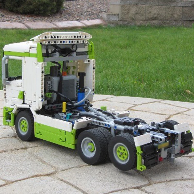 مدينة نموذج سيارة MOC قوالب بناء R500 6x2 العلامة الثقيلة شاحنة وحدات التكنولوجيا الأطفال هدايا العيد تجميع اللعب دعوى