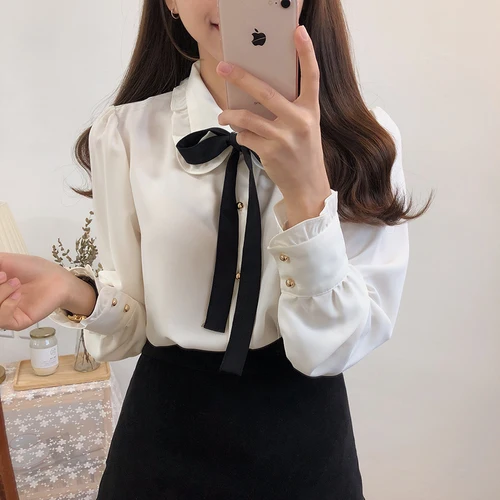 2025 Ventas calientes de las mujeres lindas dulces niñas Vintage negro blanco con cordones con volantes cinta Tops botón elegante camisas formales blusas