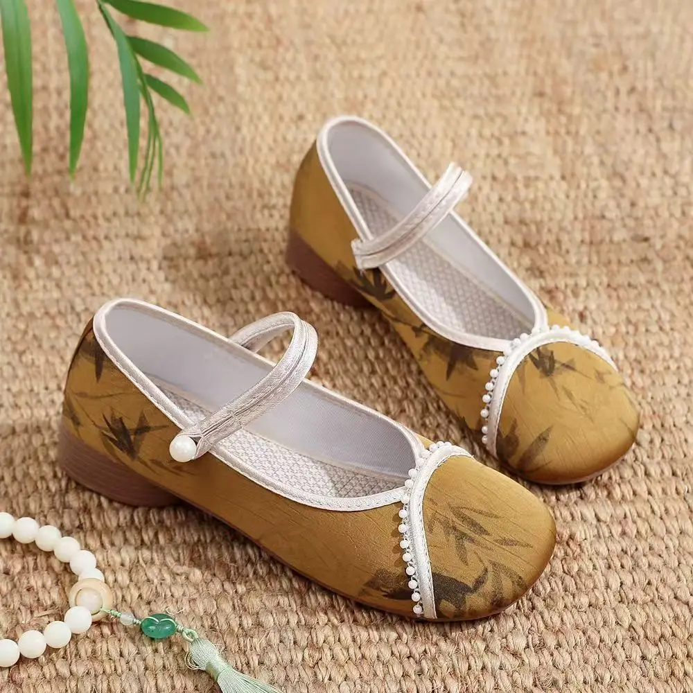 

Chinese Style Women Low Heel Cheongsam Cloth Shoes Spring Summer New Shallow Buckle Strap Round Toe Horse Face Skirt Shoes