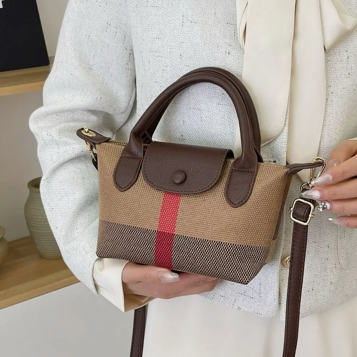 Холщовая сумка через плечо 2025 года, женская трансформируемая сумка через плечо/большая прочная и легкая сумочка для повседневного стильного повседневного использования