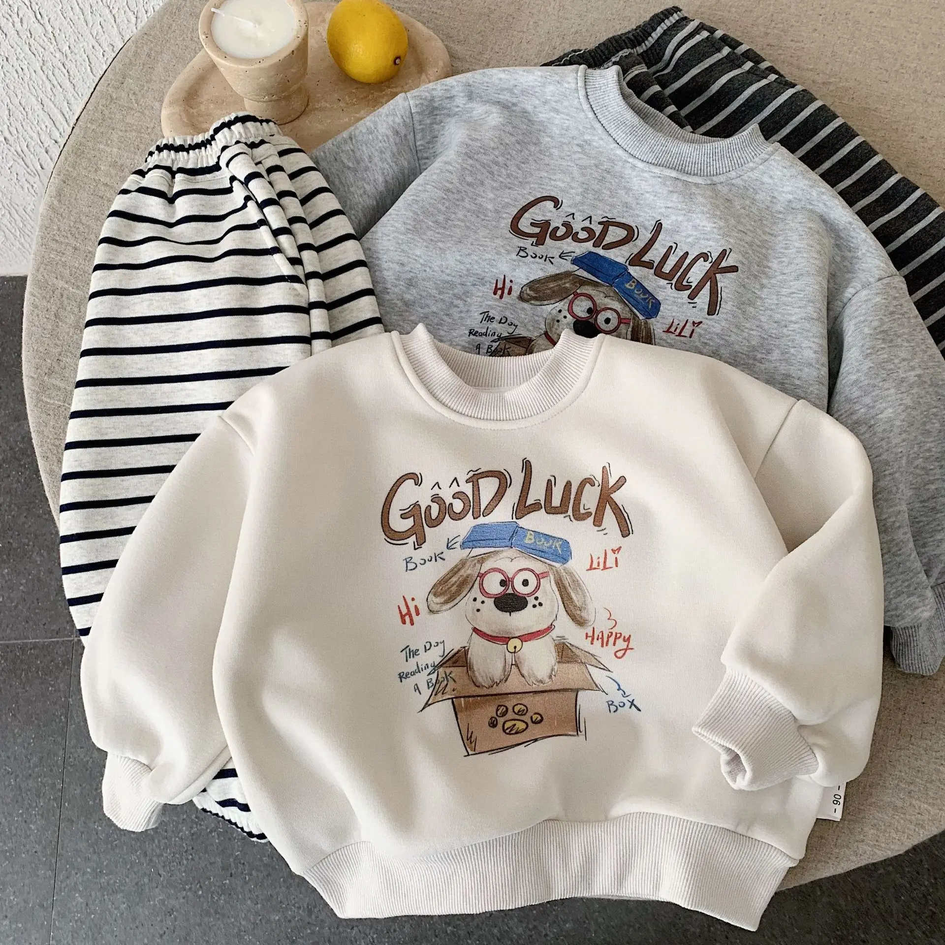 

2025 Winter New Children Fleece Sweatshirt Cotton Boys Girls Cartoon Print Pullover Plus Velvet Thick Kids Casual Warm Clothes