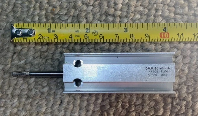 Brand New Cylinder DMM-10-20-P-A 1PCS Expedited Shipping