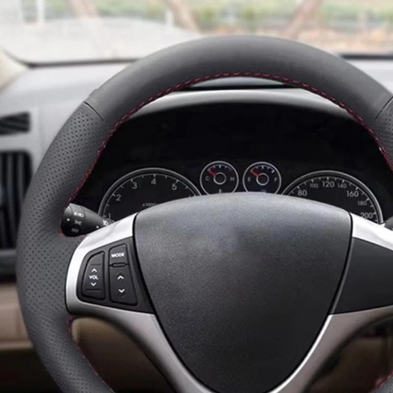 Steering Wheel Hand Stitched Leather Cover Trim For Hyundai i30 2009 For Elantra Touring 2010 2011 2012  Braids on Steering Whee