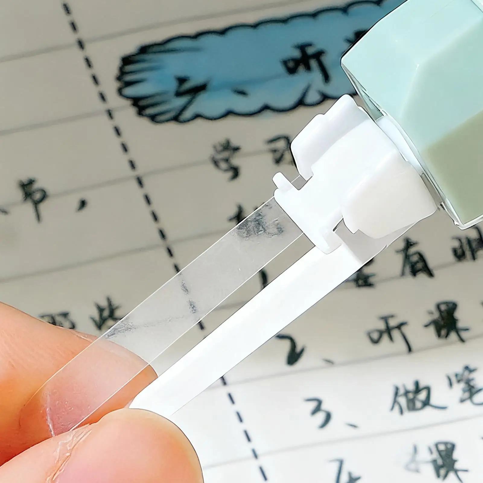 الأبيض خارج الشريط القلم 4 قطع على الوجهين اللوازم المدرسية شريط لاصق الأسطوانة للحرف اليدوية للرجال النساء بنين بنات الشباب المراهقين الابن