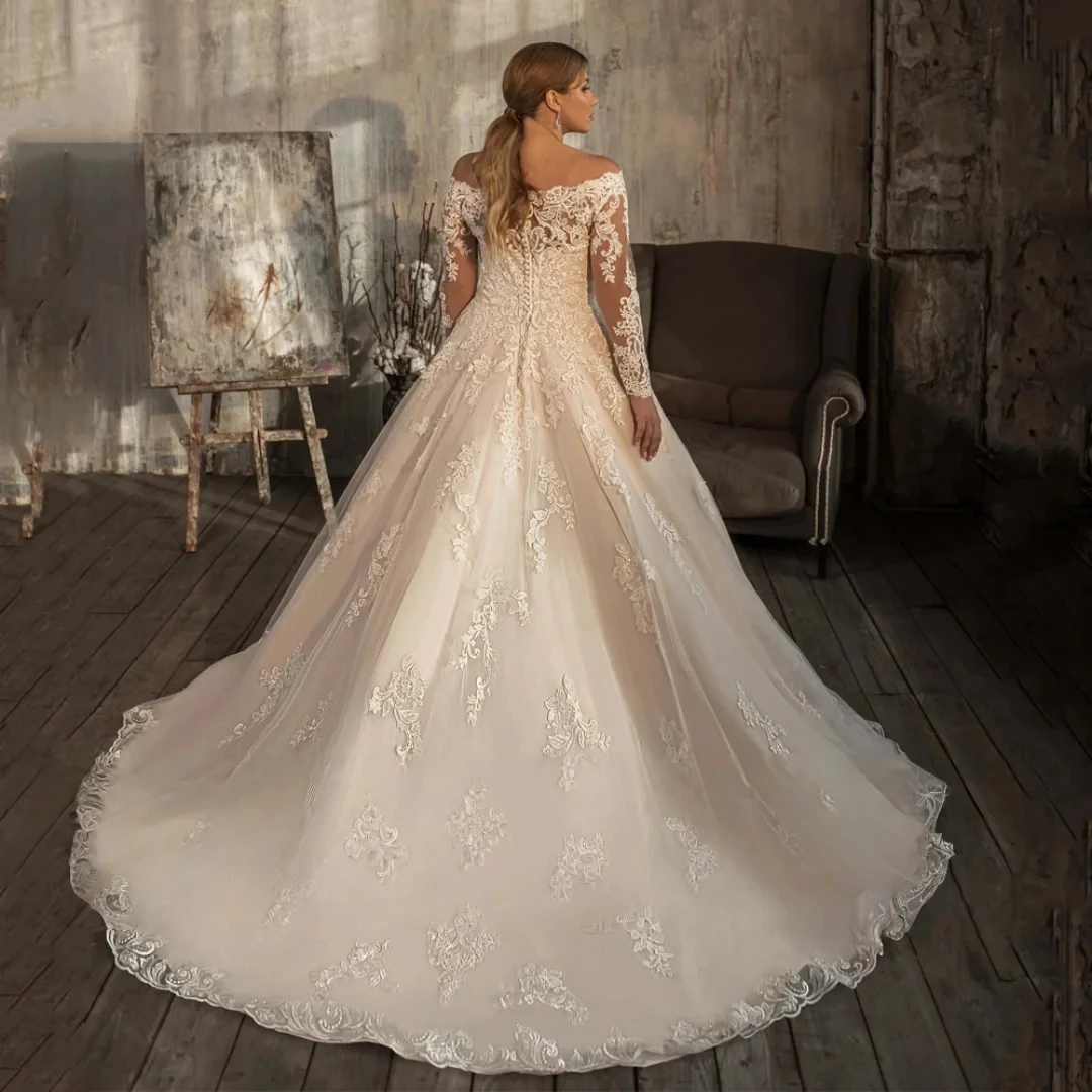 Plus Size Vintage Wedding Dresses 2026 Boat Neck Long Sleeves Lace Appliques A Line Bride Dress Bridal Gowns Vestidos De Noiva