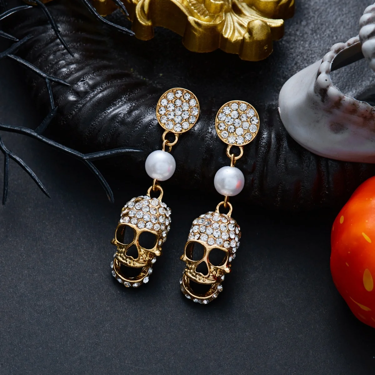 Halloween-Ohrringe mit Strass, hohlem Totenkopf und Imitationsperlen für Damen und Herren, Gothic-Punk-Skelett-Hängeohrringe, Partyschmuck – Detail 17