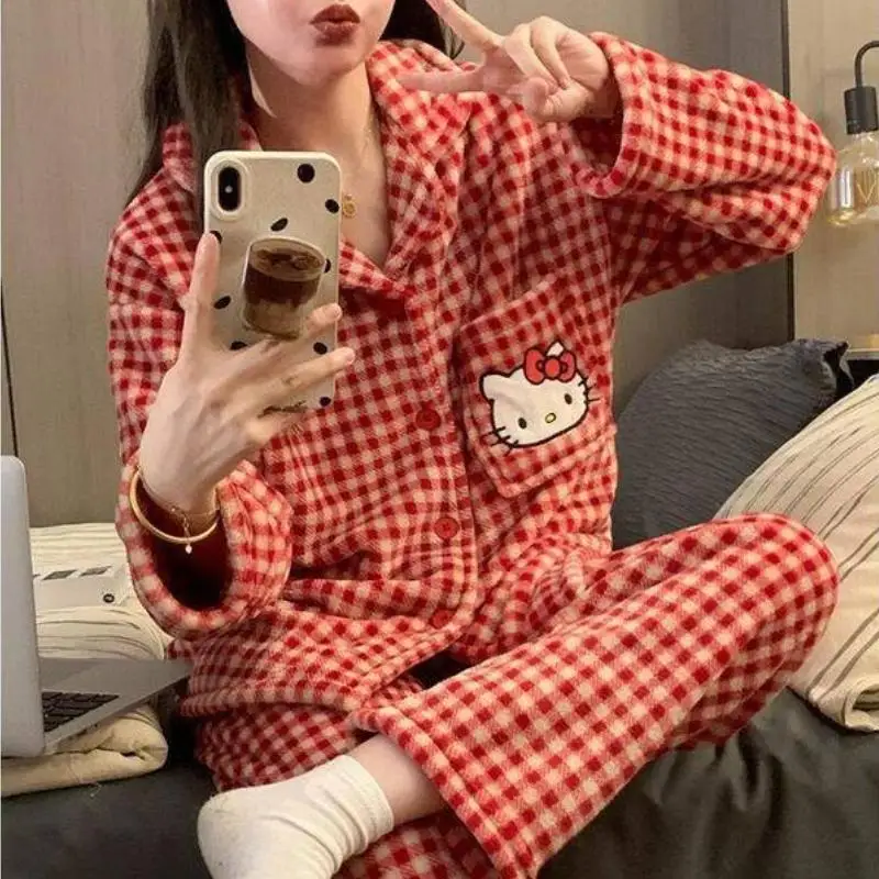 

Плюшевые пижамы Hello Kitty Kawaii Anime Sanrio, фланелевые пижамы с мультяшным принтом, мягкие удобные осенне-зимние милые девушки, домашняя одежда