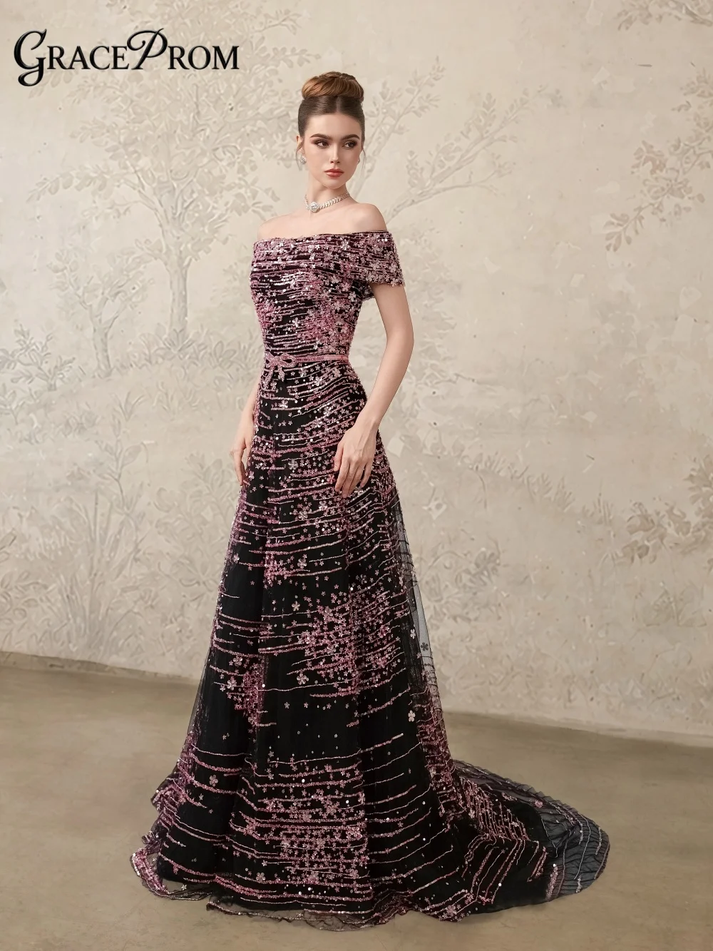 

Dreamy Glitter Strip Black A Line Party Dress Off Shoulder Beaded Sheer Tulle Train Evening Gown For Wedding Guests فساتين سهرة