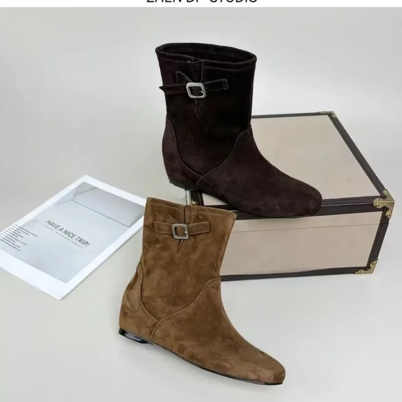 Women's boots with Korean suede round toe and raised inside Western cowboy boots for women 2026 new versatile short boots