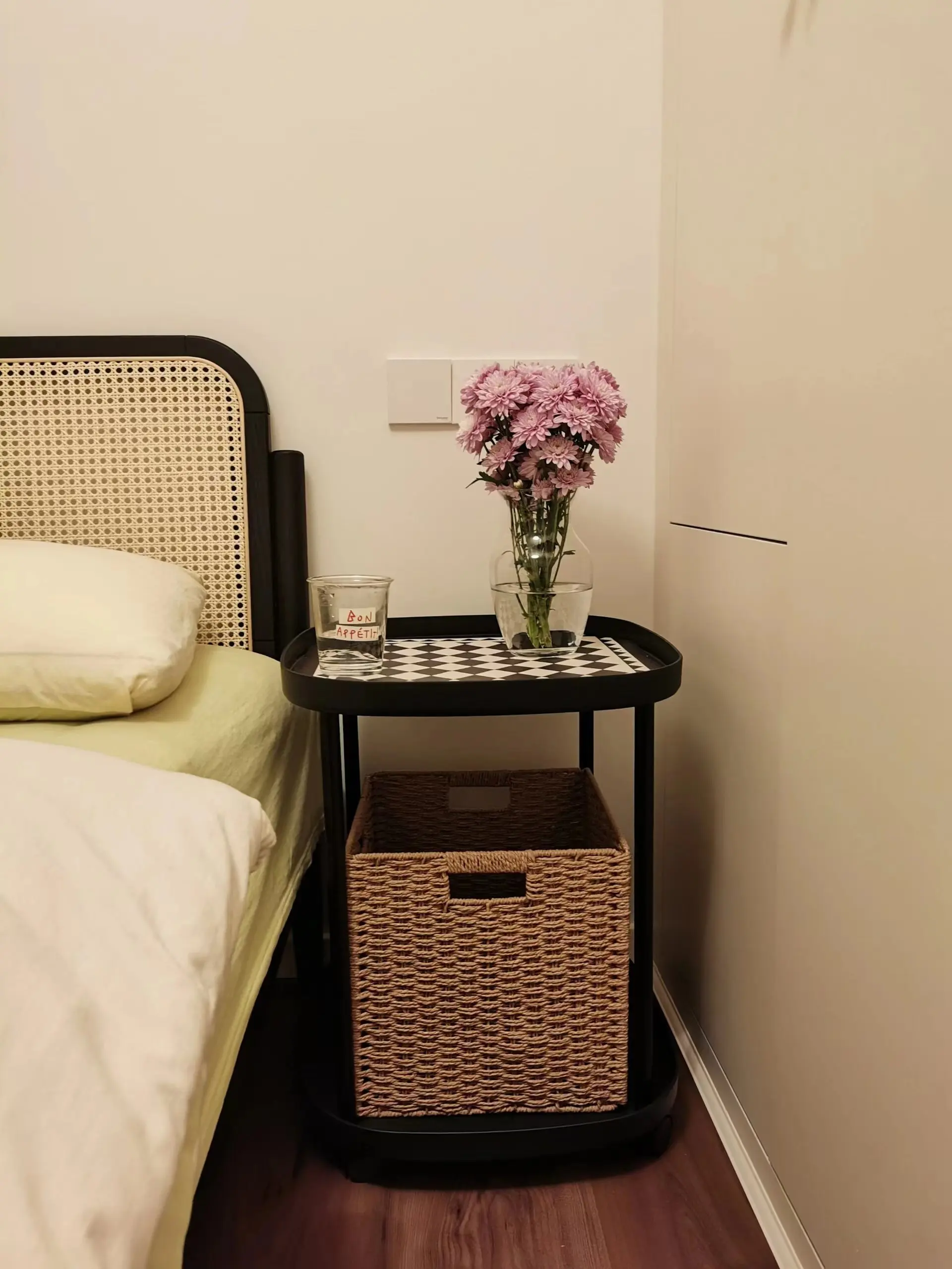 Bedside table luxury sense bedroom bedside shelf mobile coffee table living room home small table sofa edge a few.