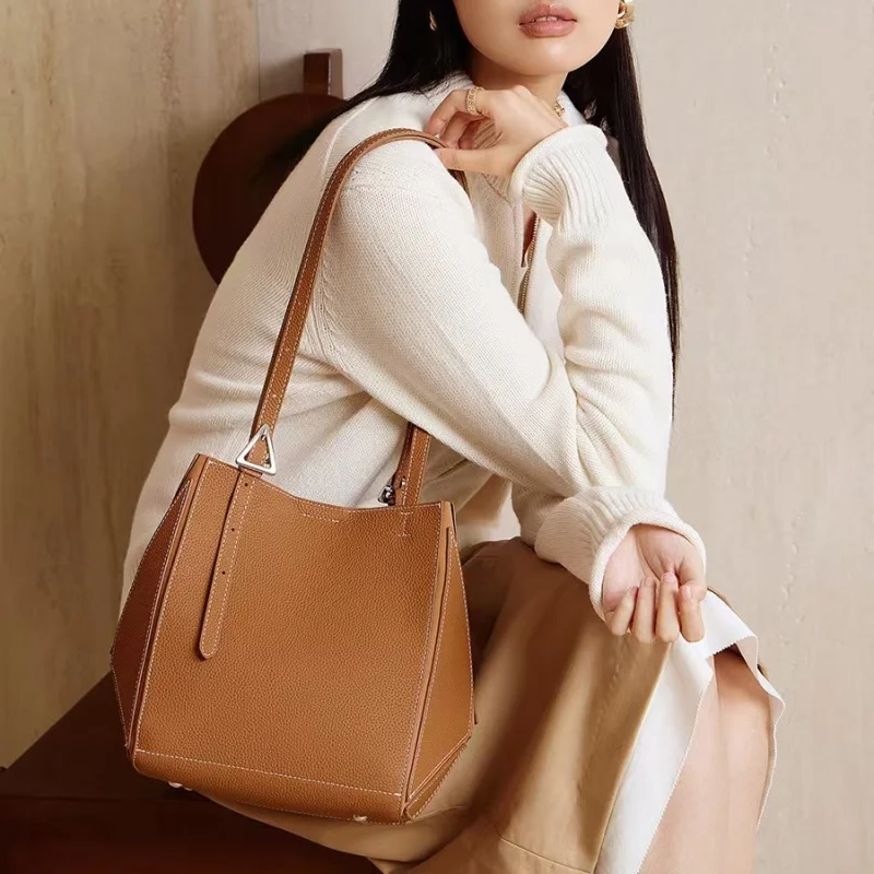 

Hifashion Cowhide Genuine Leather Tote Bags For Women Trend Designer Bucket Office Shoulder Bags Shopping Ladies Handbags