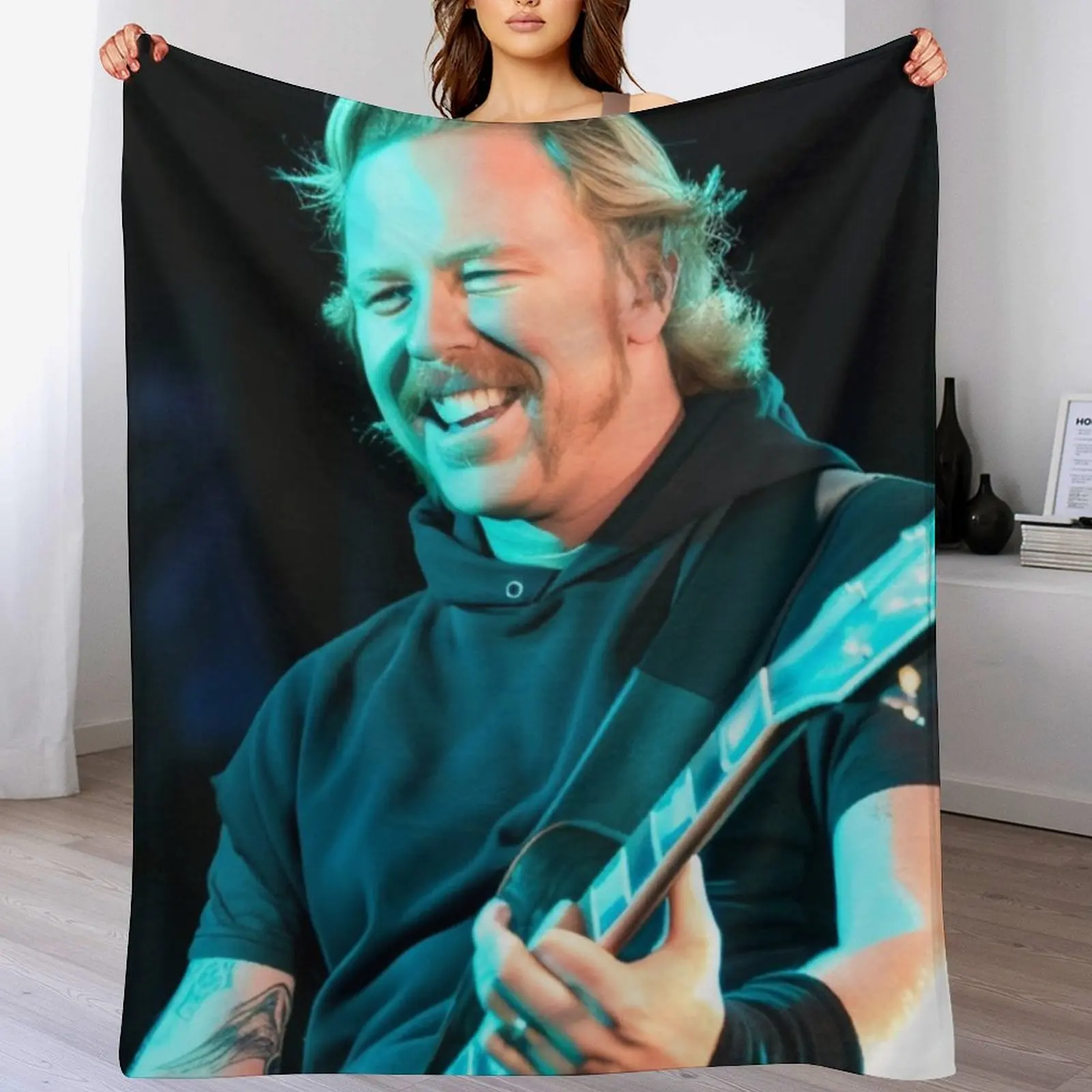 

James Hetfield iconic smile Throw Blanket Stylish Couch Blanket for Home Living Room