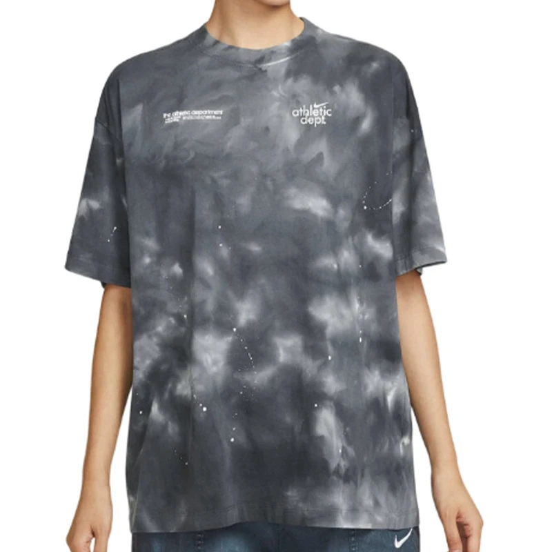 

NIKE Women's AS W NSW SS TEE OS Sports and Leisure Short sleeved T-shirt II0462-010