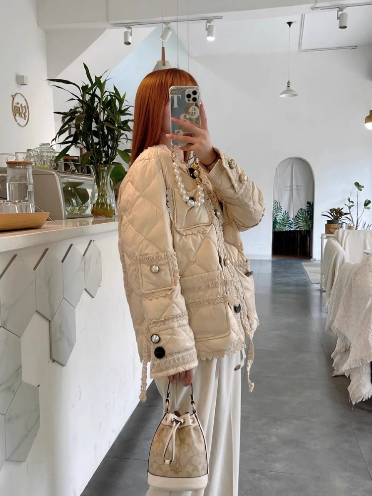 Kurtka puchowa z 90% białego puchu kaczego, nowa francuska parka w stylu socjalitki z pionowym kołnierzem, wieloma kieszeniami, zapinana na guziki, wysokiej jakości puchowa kurtka.