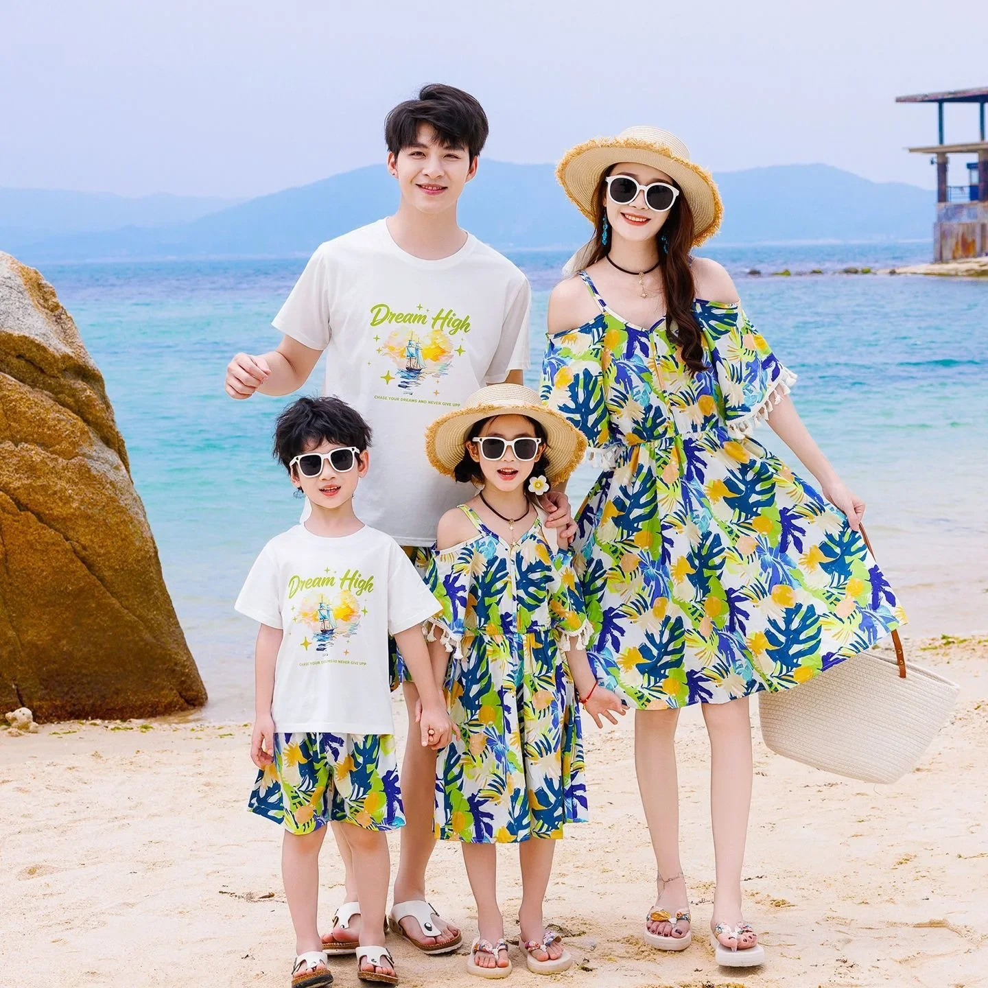 Vacation Family Matching Clothes Dad Son Two Piece Sets Mom Daughter Off Shoulder Tassel Dress Couple Beach Parent Child Outfit