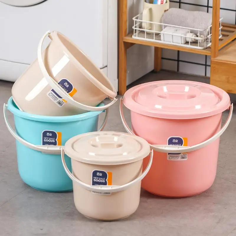 

Прочное толстое пластиковое ведро, маленькое портативное ведро для воды для домашнего использования, для детей, детского сада, пляжа, игр с водой, переноски воды, европейский стиль
