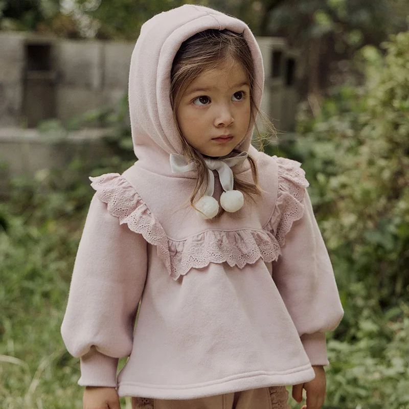 Girls' Fleece Hooded Sweater Winter 2024 New Korean Children's and Girls' Foreign Lace Warm Loose Top fashion