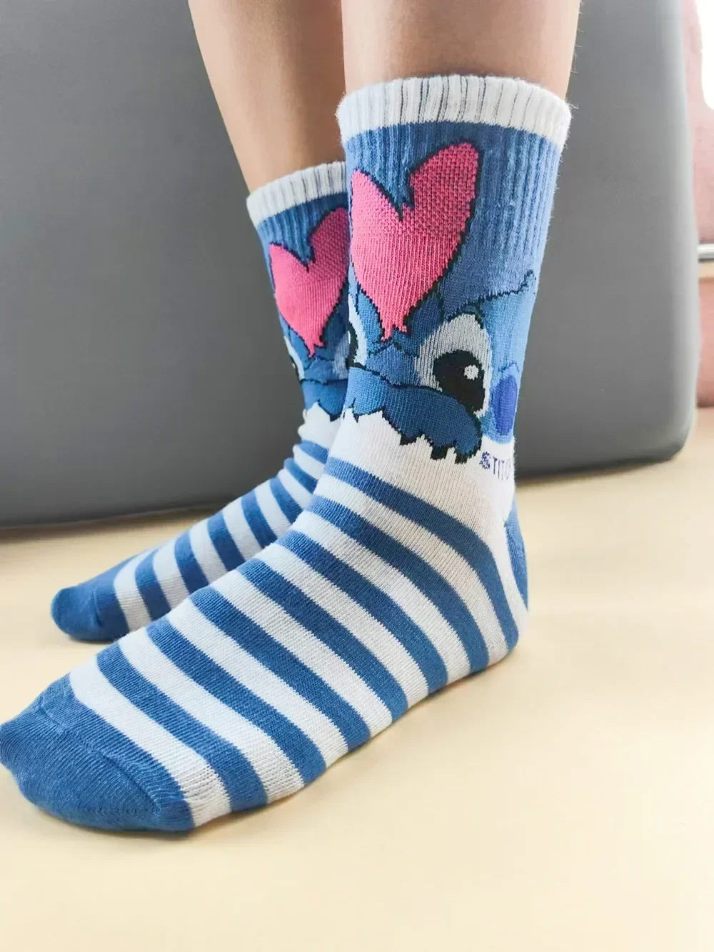 Kaus kaki Anime anak perempuan Disney Stitch kaus kaki pendek Pria Kawaii Lilo & Stitch kaus kaki wanita kartun hadiah anak Christmars