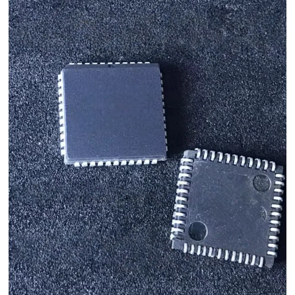 5PCS TNY266PN AY0438-I/L001 STM8S903K3T6C BQ25606 CLC522E AT25020