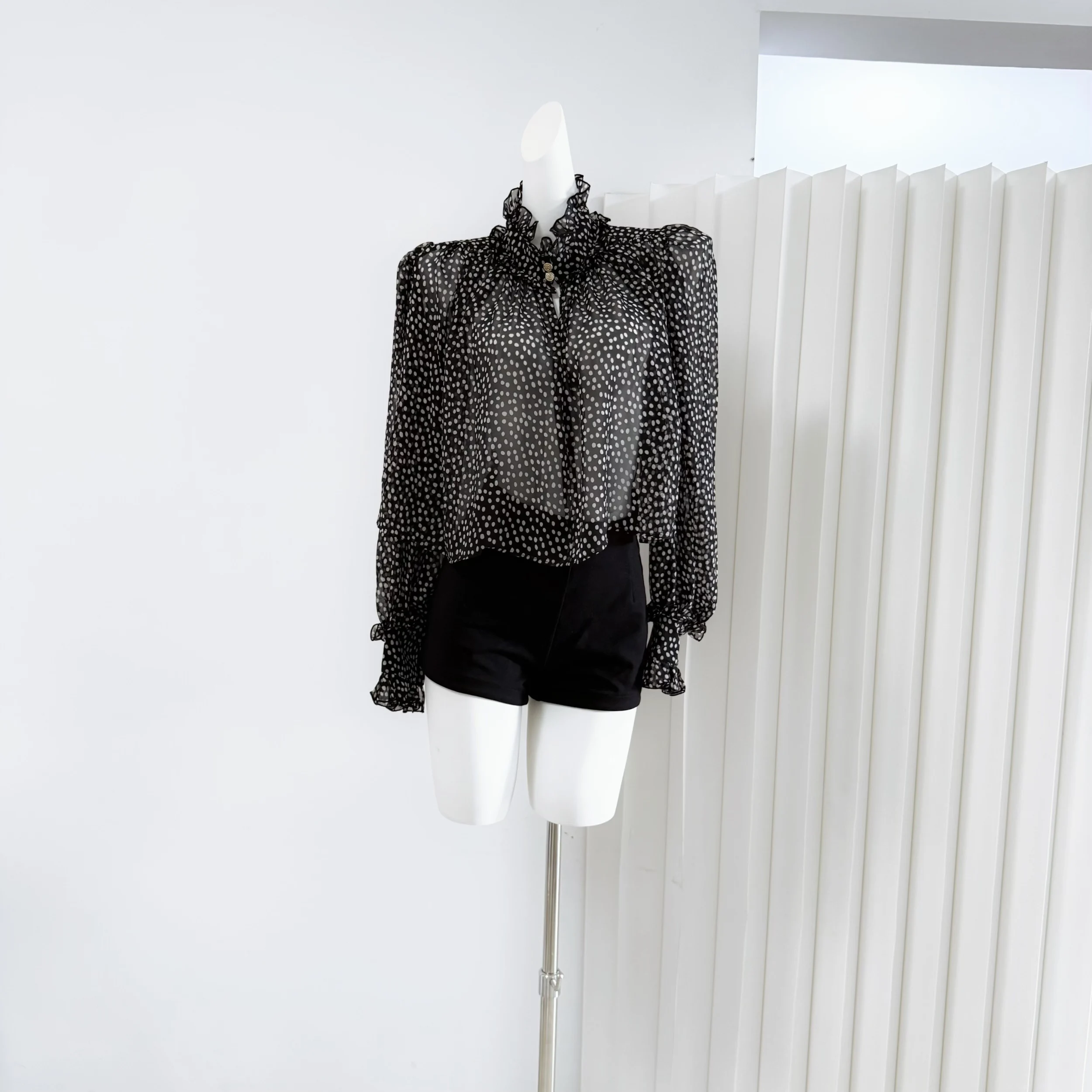 

Lin Summer Black Chl0e Wave Dot Han Female Snowflake Long Sleeve Top Women's Fashionable Versatile Lace Shirt Summer 2026