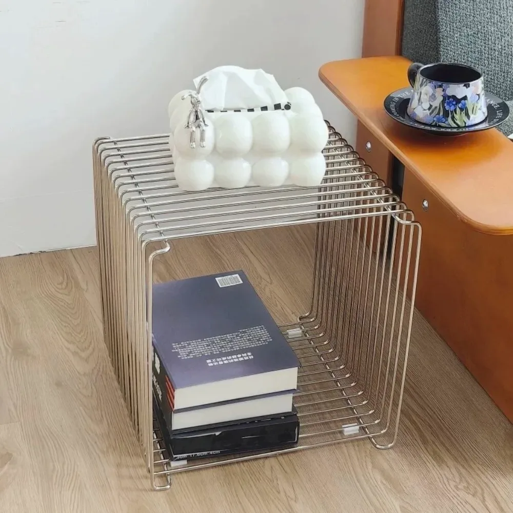 1pc Nordic Wall-Mounted Metal Rack– Simple Hanging Shelf for Coffee Table