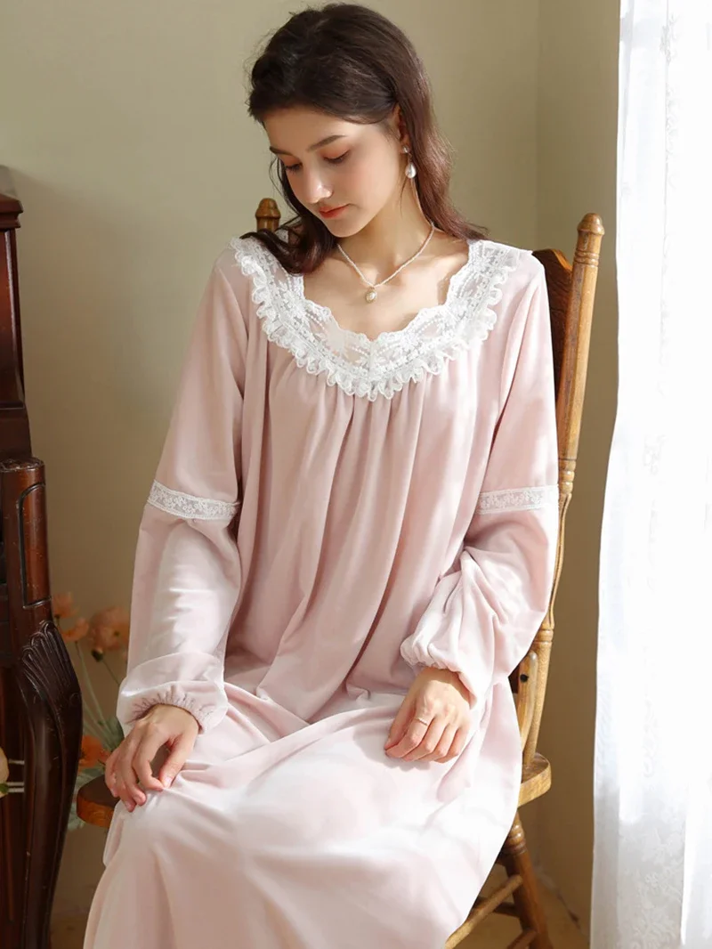 Long Sleeve Velvet Lace Fairy Nightgown Women Winter Vintage Velvet Pajamas Nightdress Loose Home Clothes Sleepwear Night Dress