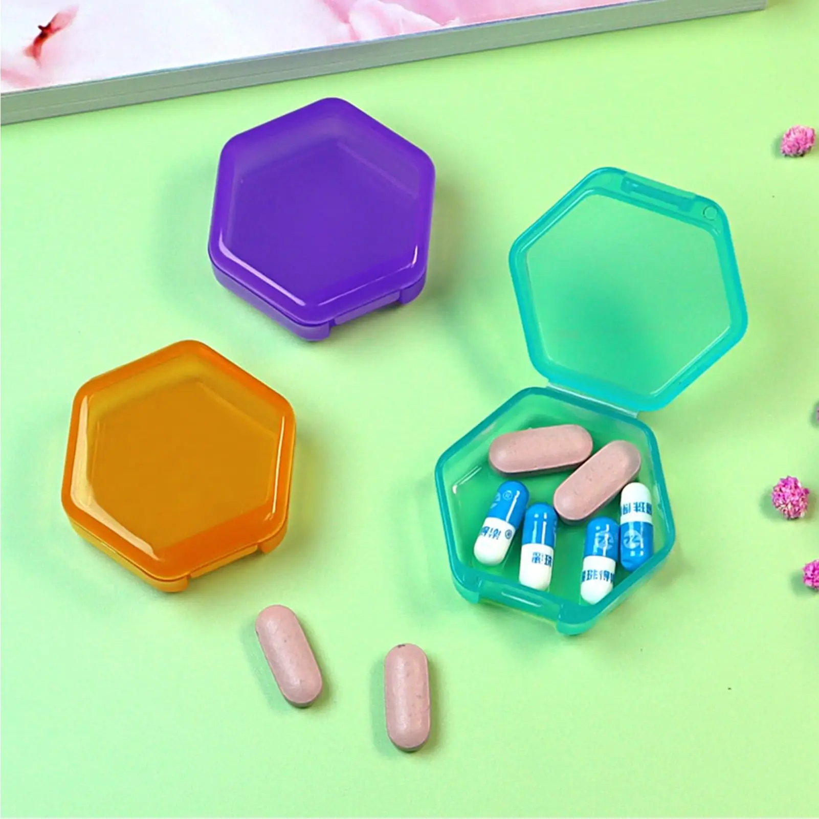 Portable Mini Pill Box, Moisture-Proof, Waterproof, Sealed Independent Pill Box, Packed Travel Health Care Product Storage Box